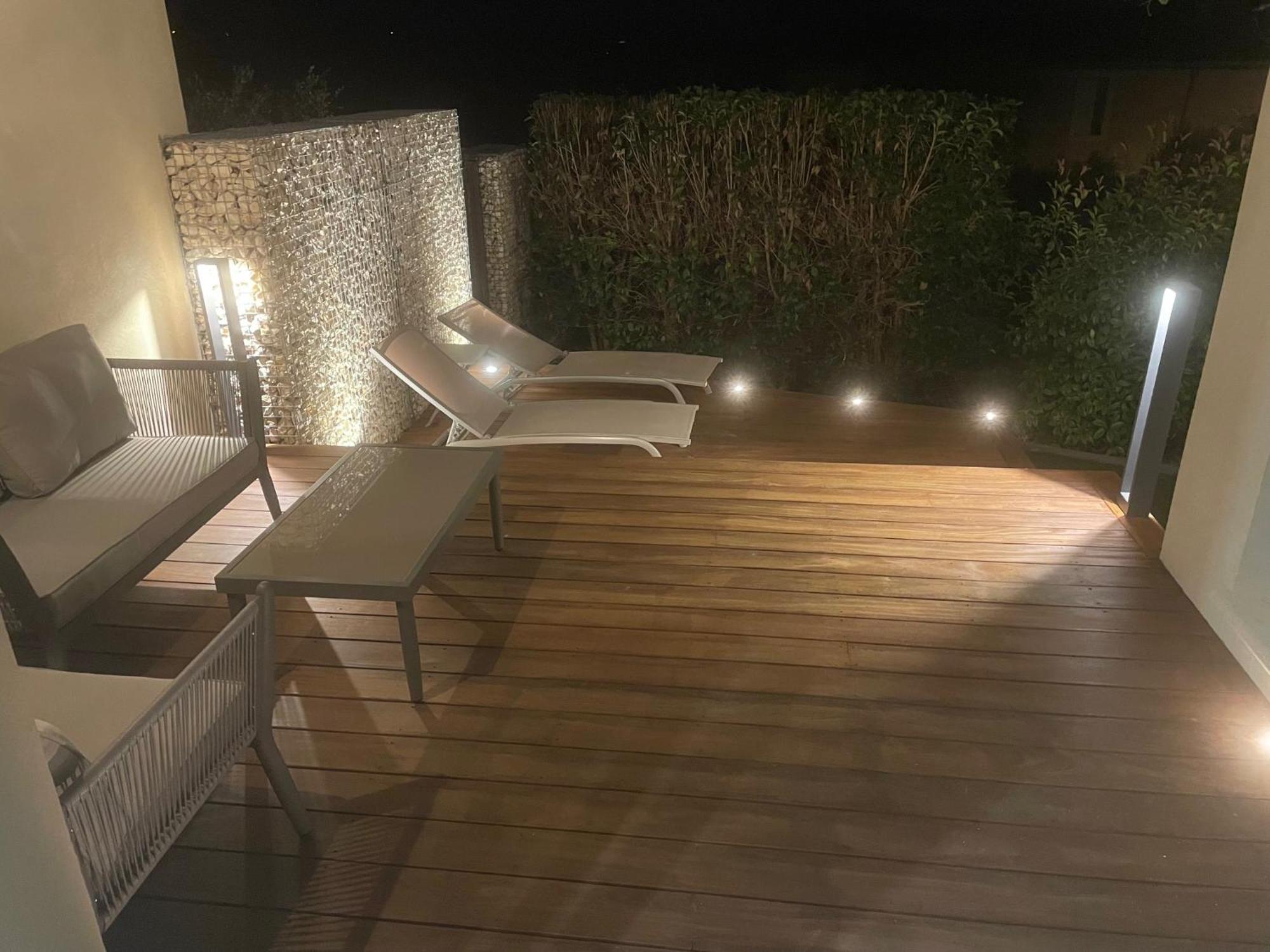 Logement Avec Jacuzzi Joucas Ngoại thất bức ảnh